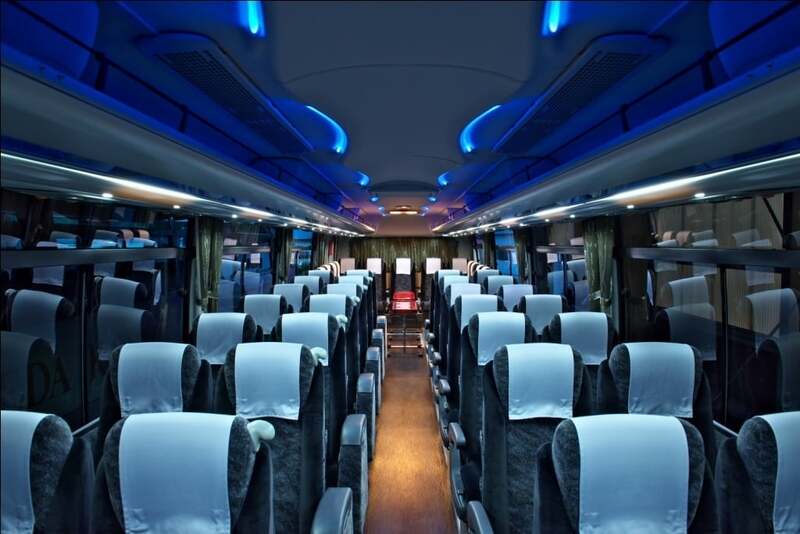 617大型バス車内仕様