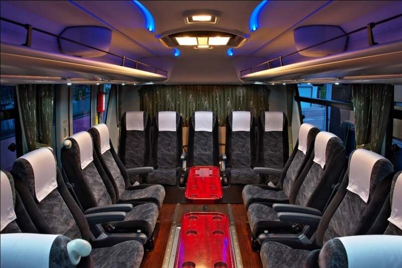 617大型バス車内仕様